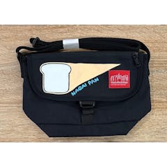 【イトウTHEキャンプ】Nylon Messenger Bag Flap Zipper Pocket